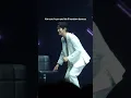 Kim Soo-hyun Dancing Randomly