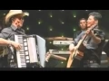Download Lagu VONINHO-DOIS PRA LÁ E DOIS PRA CÁ
