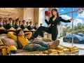 Female CEO Proposes To Beggar Deliveryman She Just Met Unaware He s Actually A Hidden Chairman