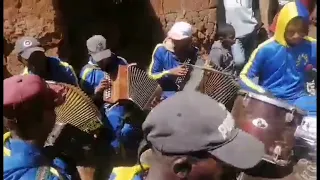 jyunii gasy iray version taralila mandaingo zokiny by fano prod 