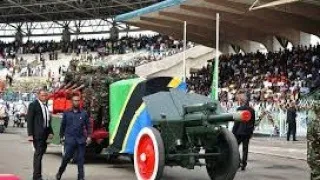 mwili wa hayati dr john pombe magufuli ukielekea uwanja wa ndege