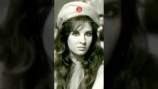 إغراء اجرا فنانه عربيه ظهرت عاريه تماما فى احد المشاهد فى فيلم 