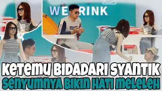 Download KETEMU BIDADARI SYANTIK, SENYUMNYA BIKIN HATI MELELEH!! MP3