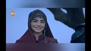 عثمان و بالا على أغنية يا اميرتي             المؤسس عثمان  ام الدولة  السلطانة بالا             دندنها