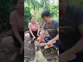 kaka 🤣🤣.so funny when she helps him with work and the ending is so unexpected #KhoiHungfunny #funny
