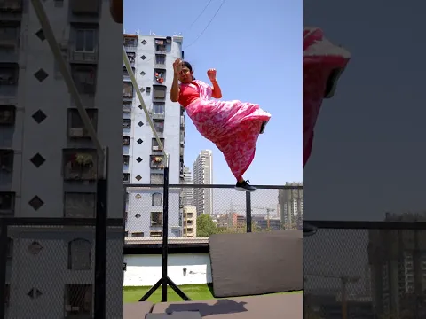 They expected a twirl, I gave them a 360♥️🦾💁🏼‍♀️ workout in a saree, calisthenics freestyle