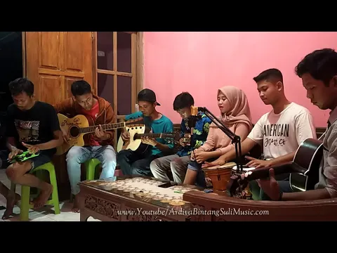 Download MP3 Viral! Langgam Akustik Caping Gunung feat Kampung Senk