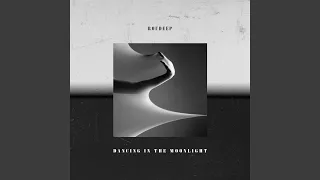 Dancing In The Moonlight 