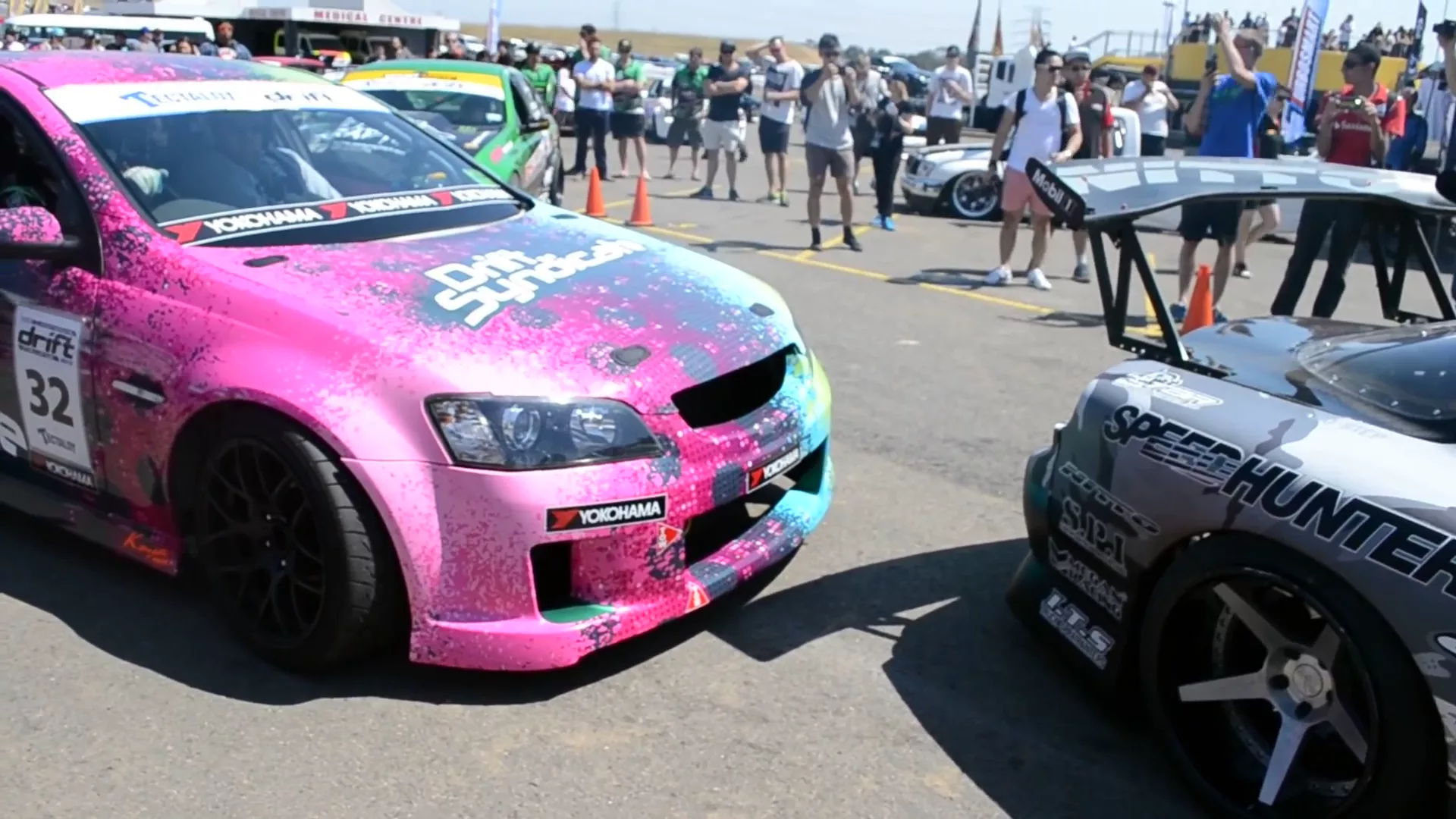 Max Orido vs Mad Mike in the pits at wtac 2013