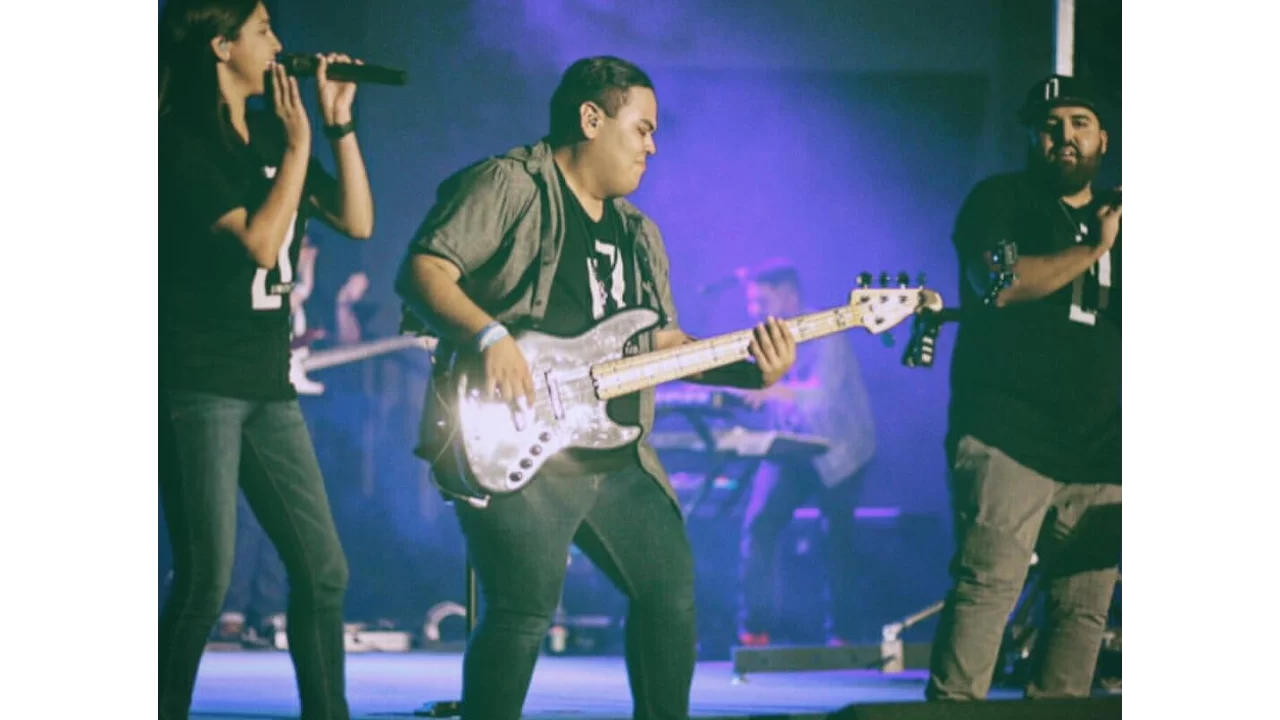 Let Praise Awaken-Limitless Band (Bass Feature)