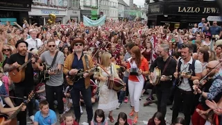 Galway Girl - Sharon Shannon, Mundy \u0026 Galway City