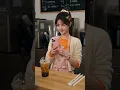 女孩的奶茶店竟能穿越古代？ ！一秒救下快餓死的戰神將軍，凱旋歸來立刻娶她回家，放在心尖寵~  #愛情 #甜寵 #古装 #穿越