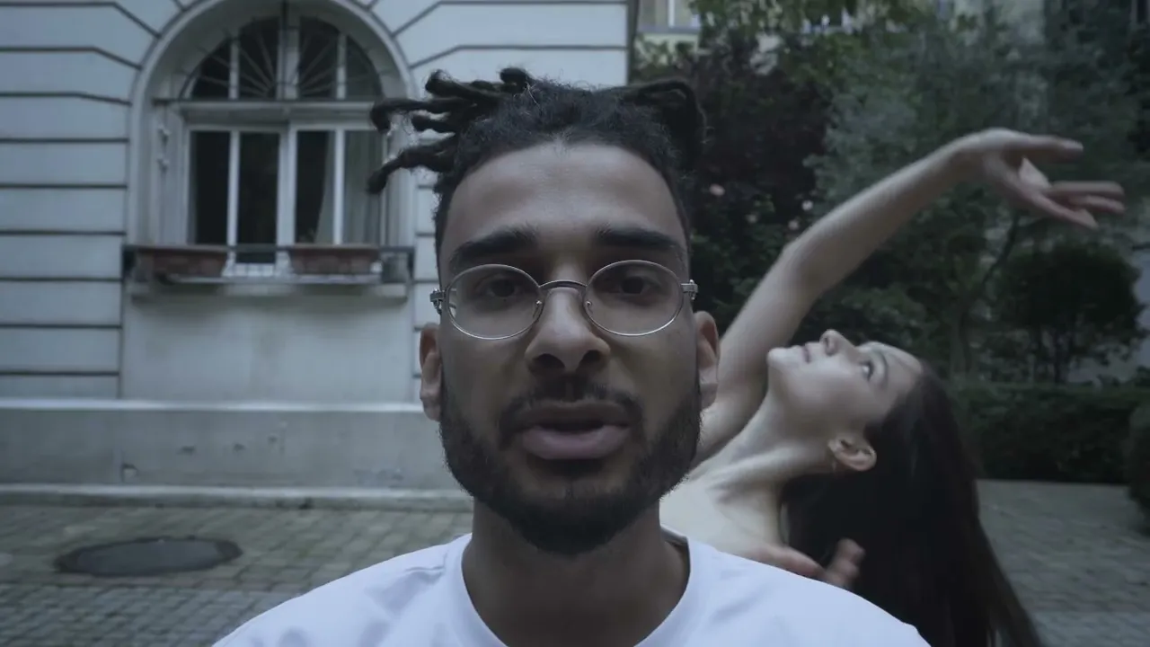 gallery-video-thumbnail