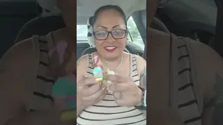 Abriendo Bolsitas con Laurita 2/26 video 2