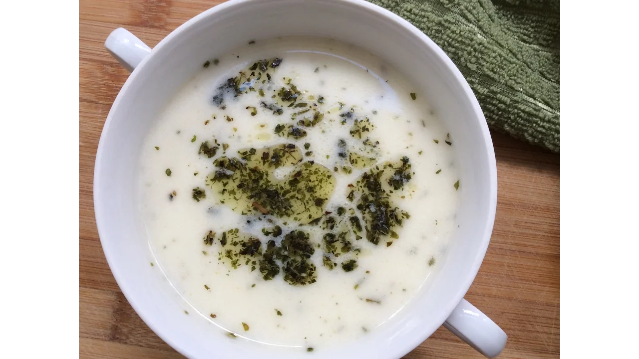 TURKISH YAYLA (MEADOW) SOUP FROM SCRATCH - Traditional Yogurt-Rice and Mint Soup