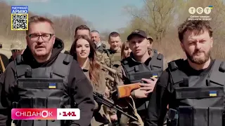 Україна переможе як створювався патріотичний хіт Олександра Пономарьова з зірковою командою 