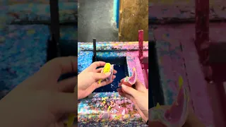 snappy crackkky #oddlysatisfying #wax #asmr #gsycandles #waxhand
