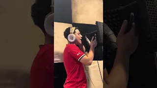 في استديو العرباوي برودكشن بنصنع لحظات فنية لا ت نسى من حيث التسجيلات الصوتية ا 