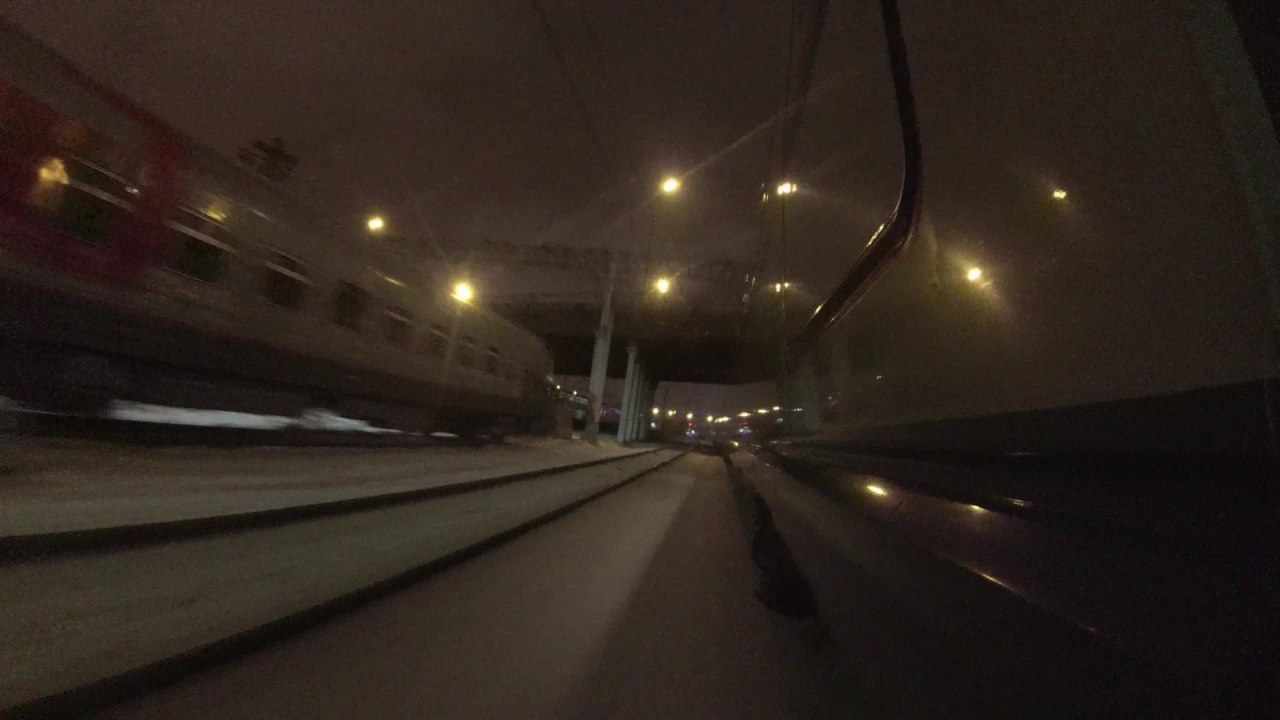 Жесткий запал на САПСАНЕ.Trainsurfing on  High-speed train "..