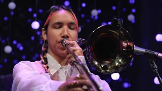Kalia Vandever - Hubbard Road (Live on KEXP)