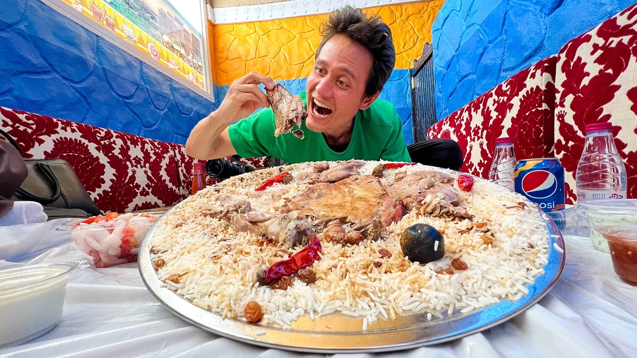 The Ultimate SAUDI ARABIAN FOOD Tour in Riyadh!! 5 Best Restaurants You Can