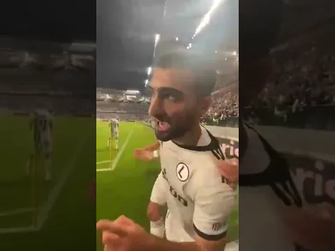 Mahir "Lester"ə vurduğu qoldan sonra şəhidlərimizi yad edib.