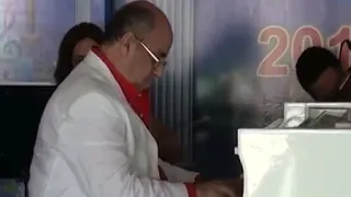 موسيقى مسلسل هي والمستحيل لجمال سلامة دندنها