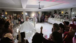Shot with insta 360 Luna ultra bride and groom first dance Jack & katieann wedding