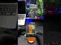 Download Lagu Main chat penting di tempat umum? Tenang, yang bisa liat cuma kamu!