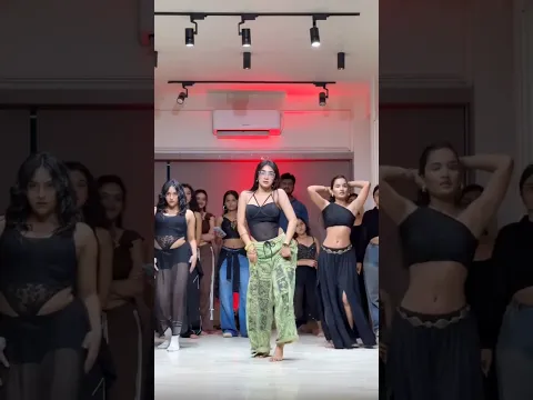 🖤⚡