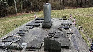 Checking out the strange Manheim Union Burial Grounds near Hanover Pennsylvania