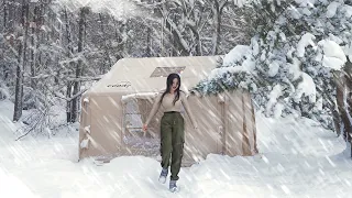 INFLATABLE TENT CAMPING IN A SNOW STORM ❄️ CAMPING ASMR