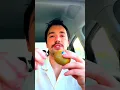 Download Lagu How to eat a kiwi