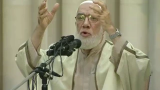 لا يغضب من الملتزم بالدين إلا منحرف الفكر 