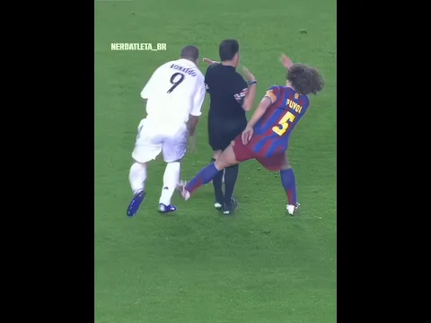 Ronaldo humiliating Barcelona in El Clásico 2005 🥶🇧🇷