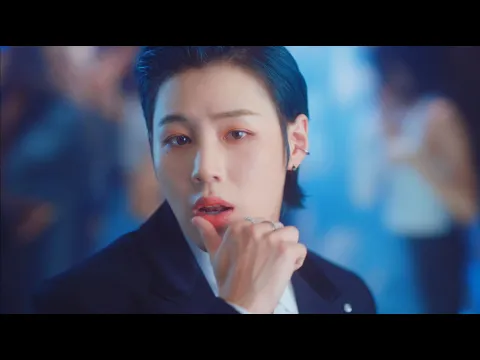 Download MP3 하성운 (HA SUNG WOON) - 'Strawberry Gum (Feat. Don Mills)' M/V | 하성운