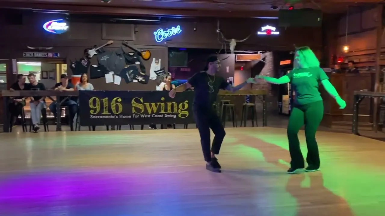 Gabe Munoz & Savannah Harris-Read @ 916 Swing (6/20/23)