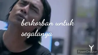 st12 bertahan atau pergi lyrics 