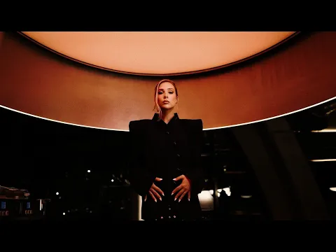 Video Thumbnail: Paulina Paukštaitytė - Geriau vėliau nei niekada