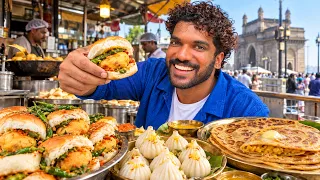 Eating Famous food of Maharashtra!