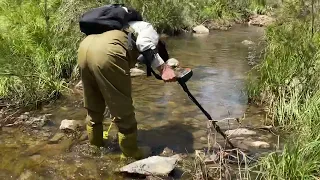 Gold search in Wisemans Creek Oberon