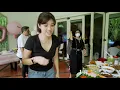 Download Lagu Dalam perayaan di situasi apapun, Mamah Uci paling suka ngadain di rumah. #thethungsfamily