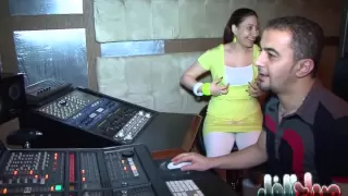 بوسي و رفيق عاكف   اغنيه اه يا دنيا   كواليس فيلم الالماني دندنها