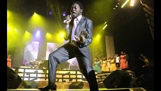 mkhululi bhebhes epic moment on stage