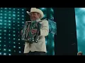 Pesado - Ayúdame A Olvidar (En Vivo)
