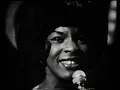 Martha Reeves & The Vandellas LIVE - "Nowhere To Run"