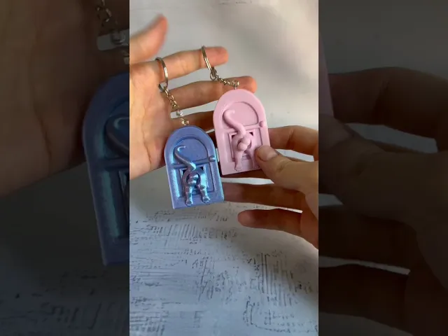 "Too Fluffy to Fit" Keychain video thumbnail