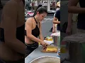 Lagu Banana \u0026 Egg Roti | The Hottest Roti Lady in Bangkok | Thai Street Food #shorts