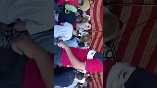 المنشد الشيخ خالد المنصور صلو على احمد ياحضرينا  زين البرايا والعالمين  دندنها