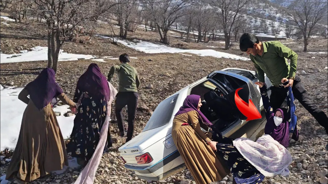 The story of"The second woman tobe taken to the official office by Asghar and abandonedinthe desert"